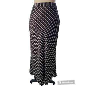 OLIVACEOUS Striped Long Pencil Skirt